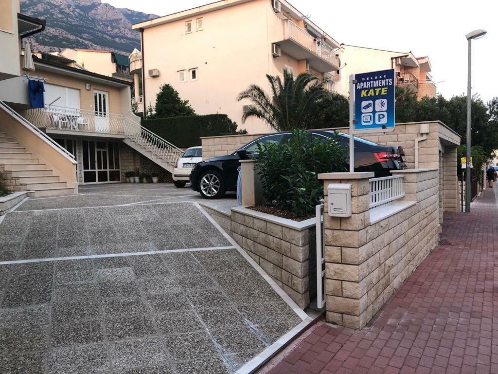 Apartment Kate-Few Minutes From Beach Makarska Exterior photo